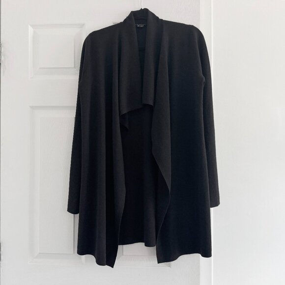 Theory "Trincy Evian Stretch" Cardigan in Black, size medium - Picture 2 of 8